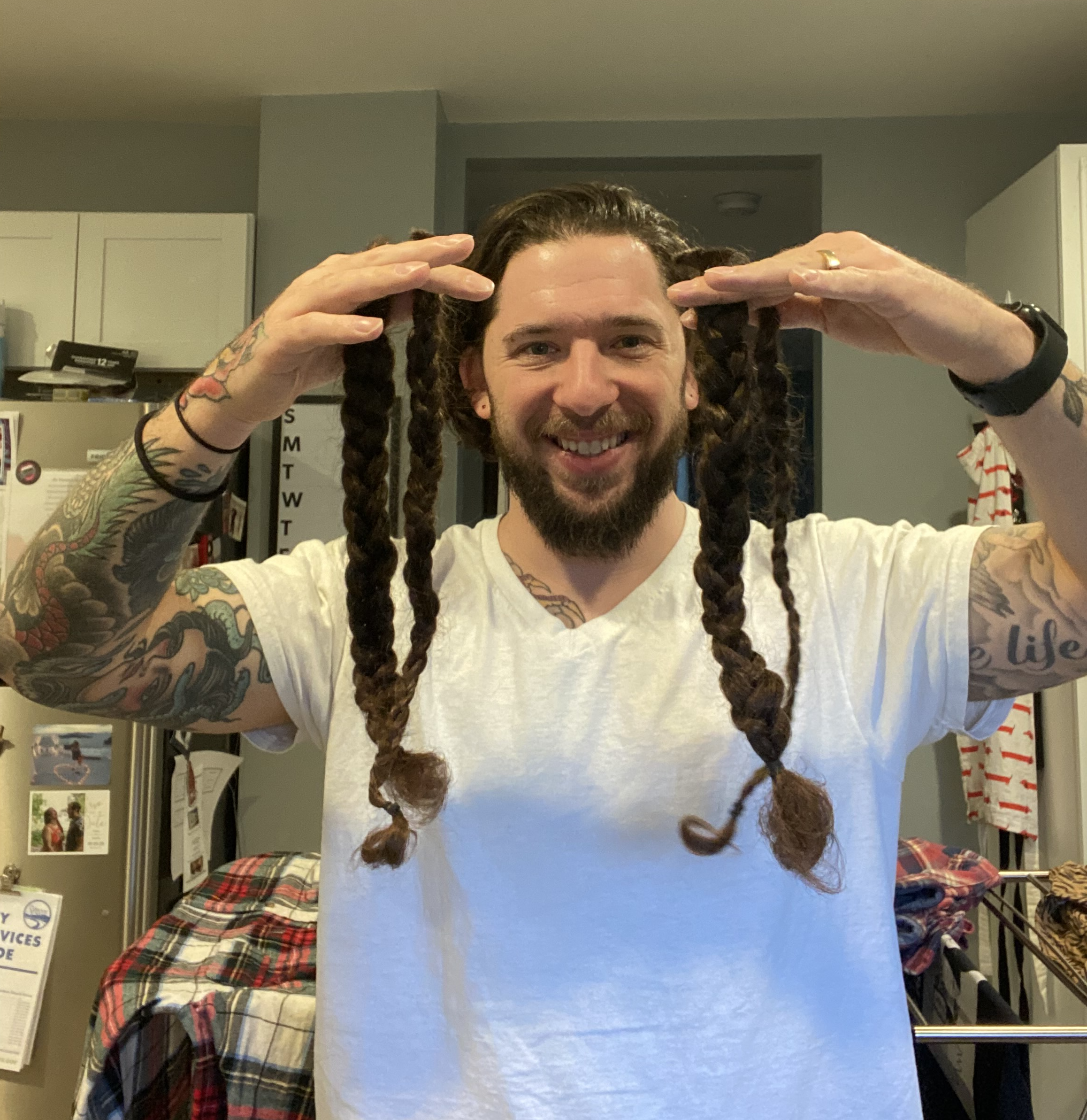 Click to read article: Matthew Gives Gift of Hair & Raises Funds'